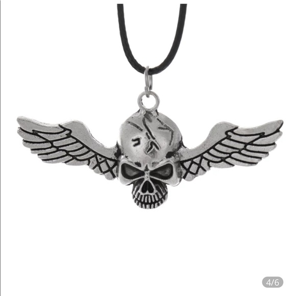 Angel Fly Skull Rearview Mirror Car Pendant - Picture 3 of 5